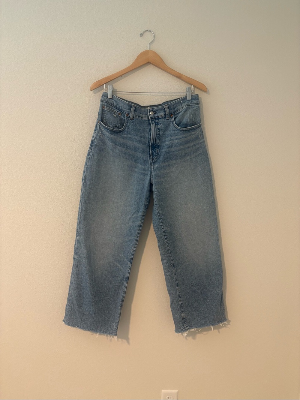 Madewell Light Blue Wide-Leg Cropped Jeans - Picture 2 of 12